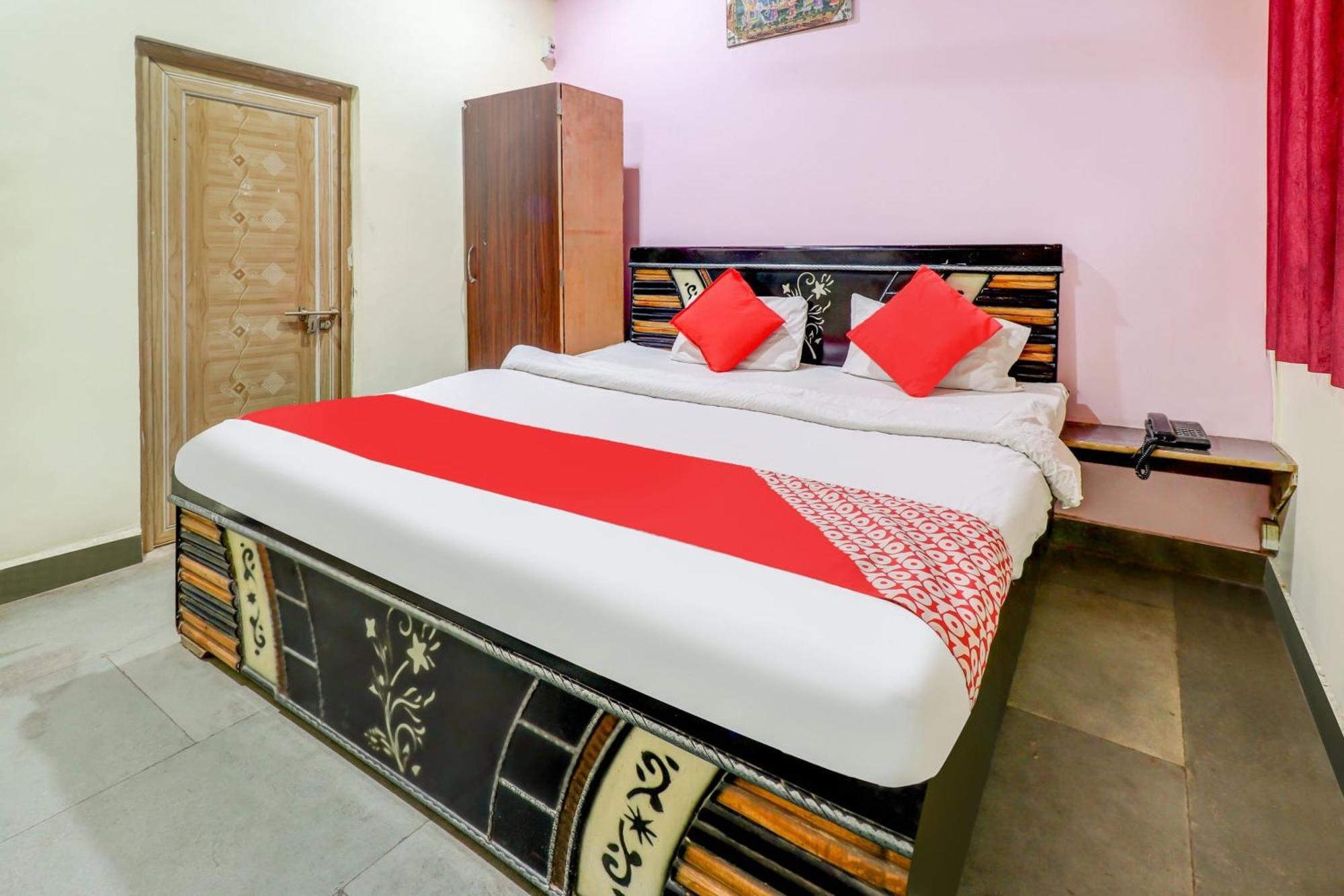 Hotel Spot On Siddhi Maa à Gwalior Extérieur photo