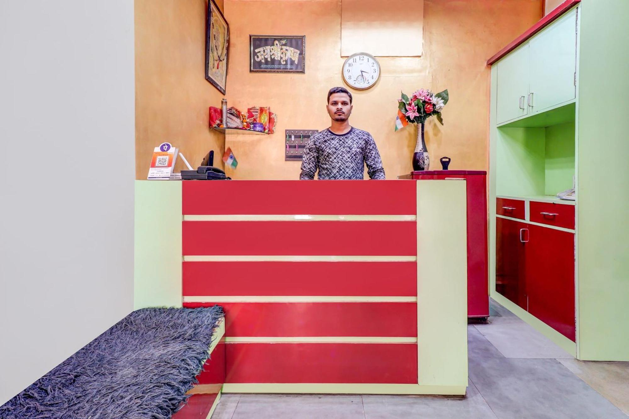 Hotel Spot On Siddhi Maa à Gwalior Extérieur photo